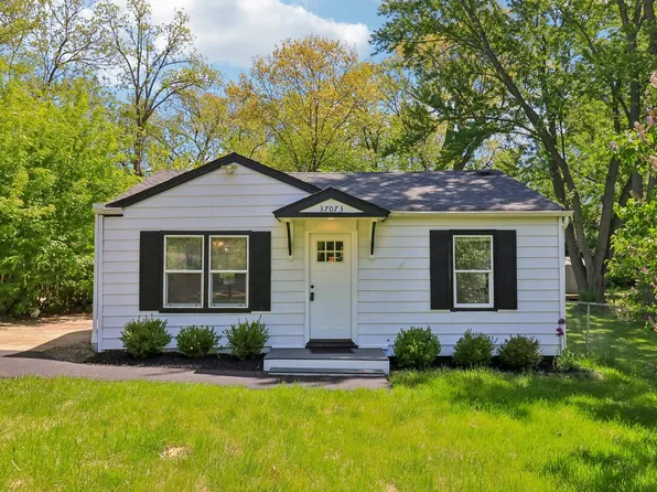 37073 N Antonio Ave, Lake Villa, IL 60046