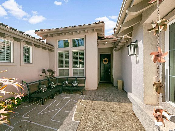 3rd image of 1408 Grey Owl Cir