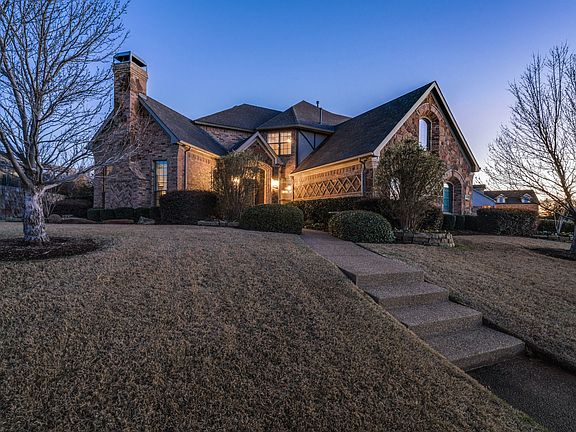 2nd image of 4601 Village Crest Dr