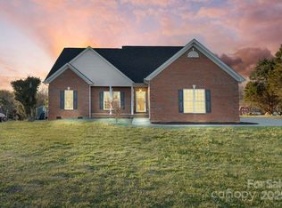 5517 Cyrus Lee Ln, Monroe, NC 28110