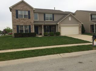 6949 N Garland Ct, McCordsville, IN 46055