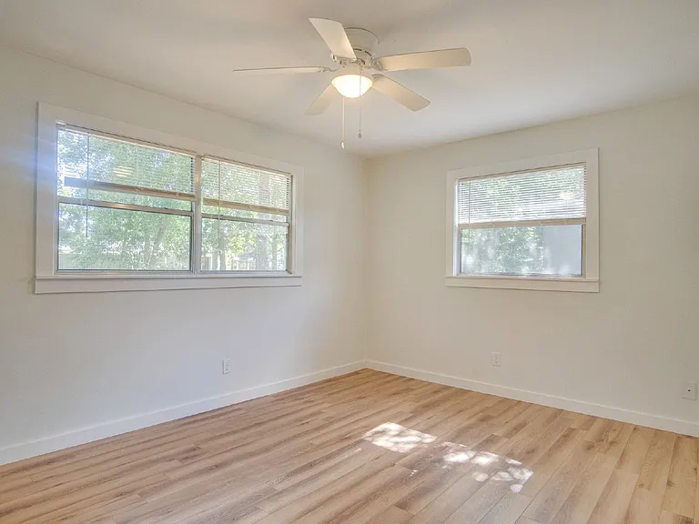 3371 Wellington Rd — Photo 17