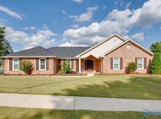 12003 River Canyon Rd SE, Huntsville, AL 35803