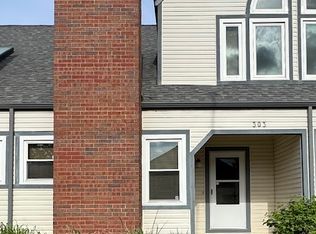 1620 S Longford Ln APT 303, Wichita, KS 67207