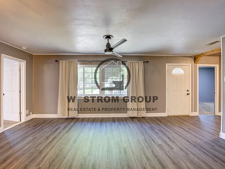 1308 Marshalldale Dr — Photo 25