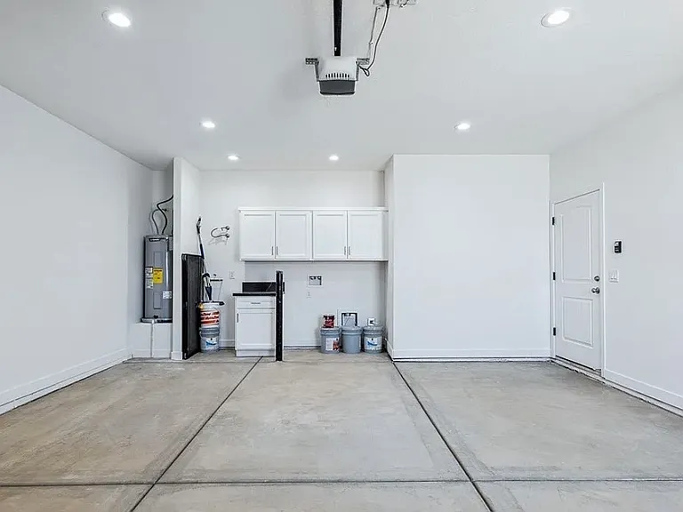 1794 Artesia Dr — Photo 29