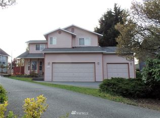 1218 59th Pl SW, Everett, WA 98203