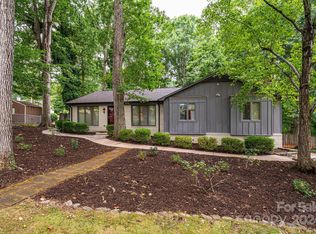 1941 12th St NE, Hickory, NC 28601