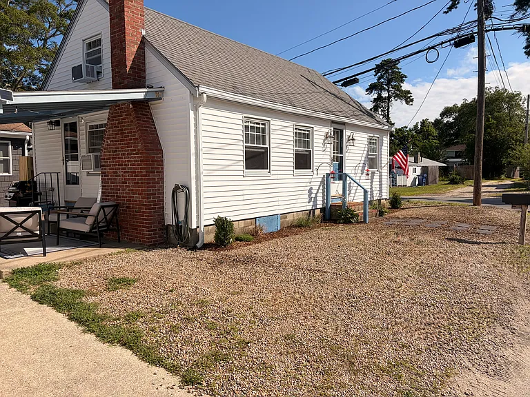 20 Grant St — Photo 18