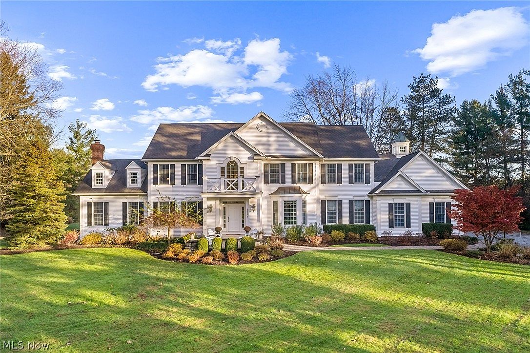 33649 N Deer Creek Ln, Pepper Pike, OH 44124 Zillow