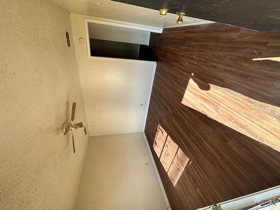 810 Central Ave 810 Central Ave Bowie TX Zillow