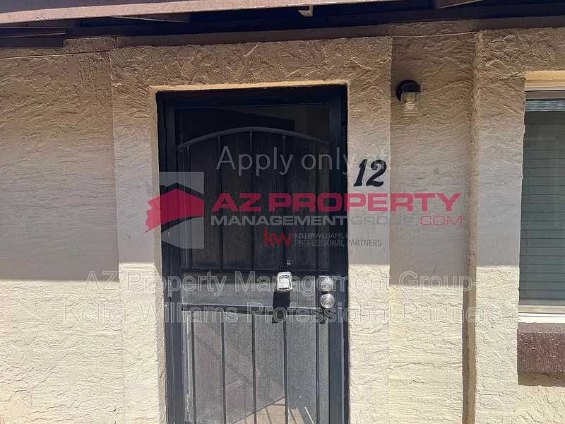 207 S 3rd St #12