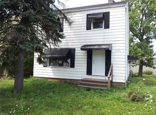 21113 Hansen Rd, Maple Heights, OH 44137