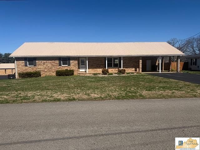 1st image of 709 Greenview Dr