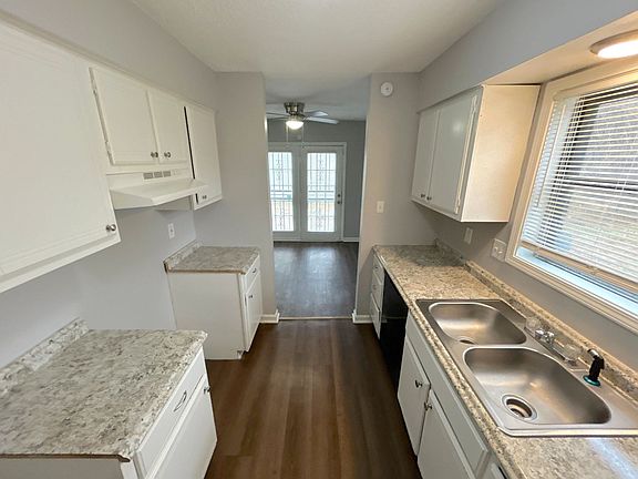 2nd image of 3319 Kristy Dr