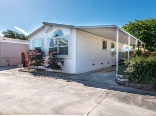 175 Leisure Park Cir, Santa Rosa, CA 95401
