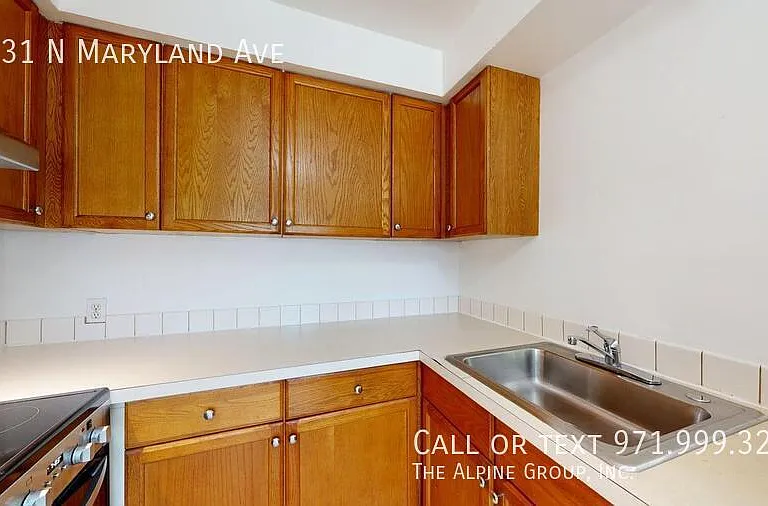 4831 N Maryland Ave — Photo 8