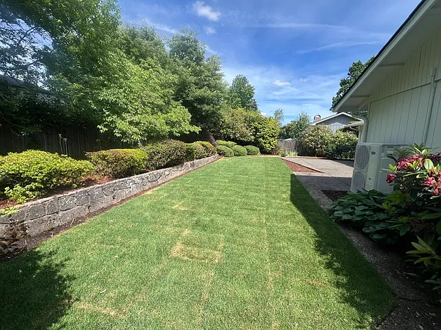 825 NW 21st Ave — Photo 4