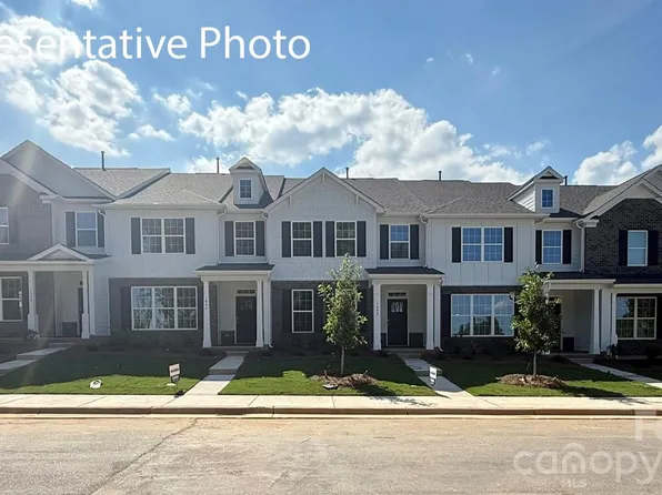 1086 Whistling Pl, Indian Trail, NC 28079