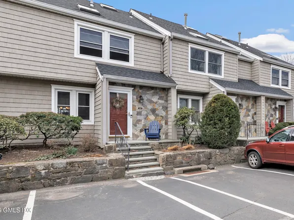 5 Glen St APT 204, Greenwich, CT 06830