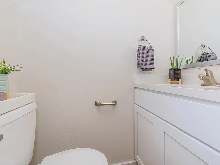 Town Park Townhomes — Photo 31