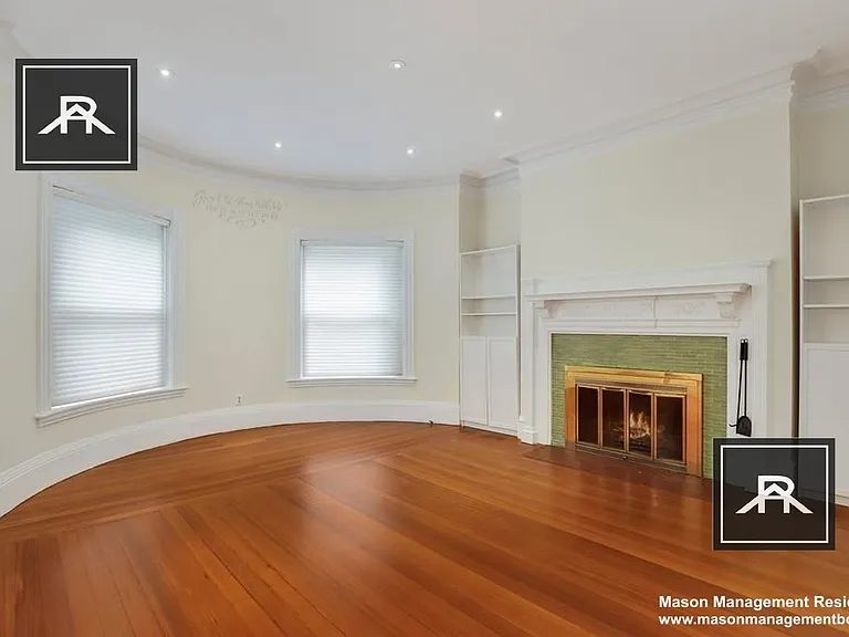 121 Park St #1 — Photo 6