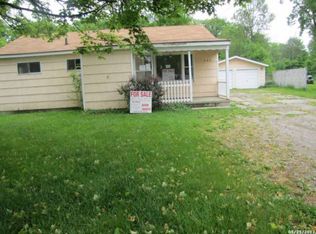 2224 Woodstead St, Burton, MI