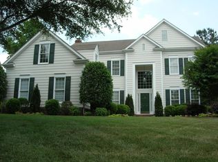 10525 Providence Arbours Dr, Charlotte, NC 28270