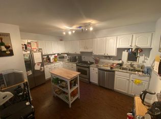 5814 N Wayne Ave #2R, Chicago, IL 60660