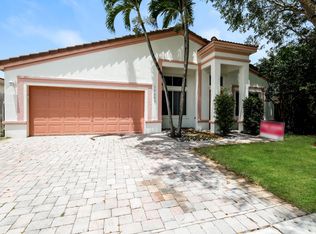 10651 SW 14th Ct, Davie, FL 33324
