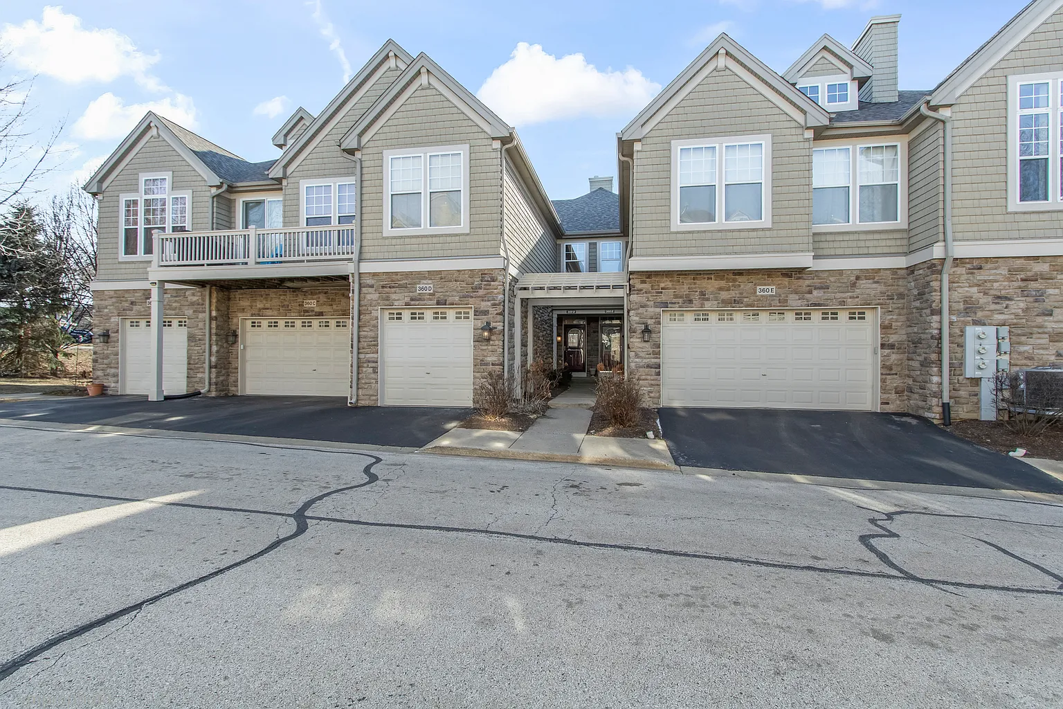 360 Promontory Ln Unit D photo 1