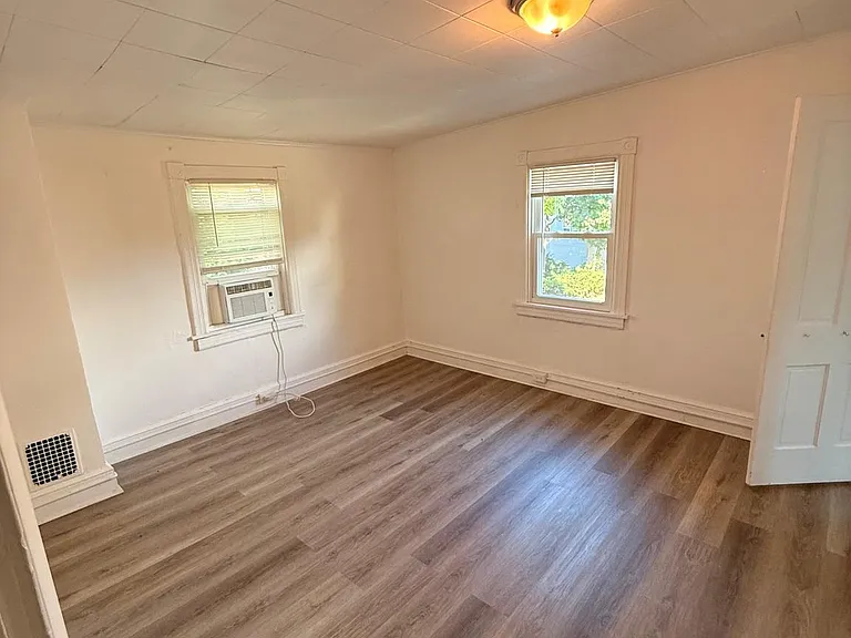 25 Ellis St #27-27B — Photo 9