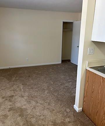 5th image of 1465 E Bayview Blvd #E2