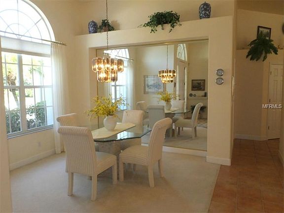 5th image of 2010 White Feather Ln
