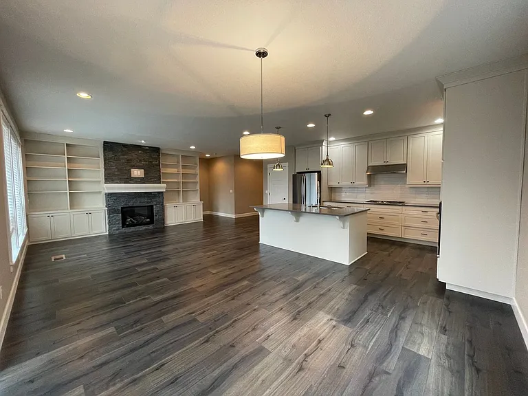 2120 SW Dolph Ct — Photo 10