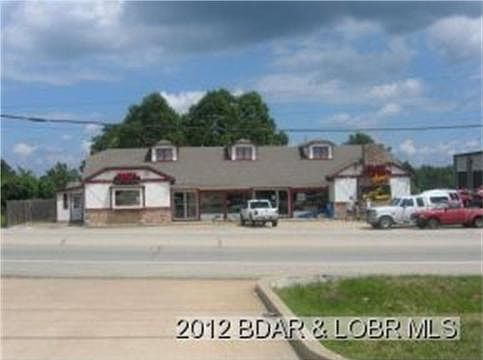 2nd image of 1735 Bagnell Dam Blvd