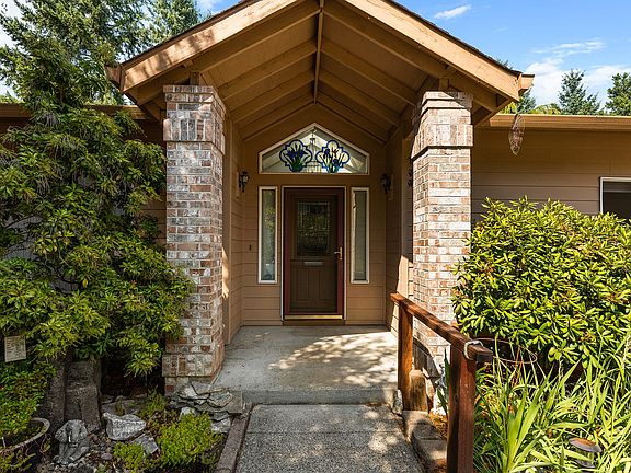 3rd image of 6915 SW Tierra Del Mar Dr