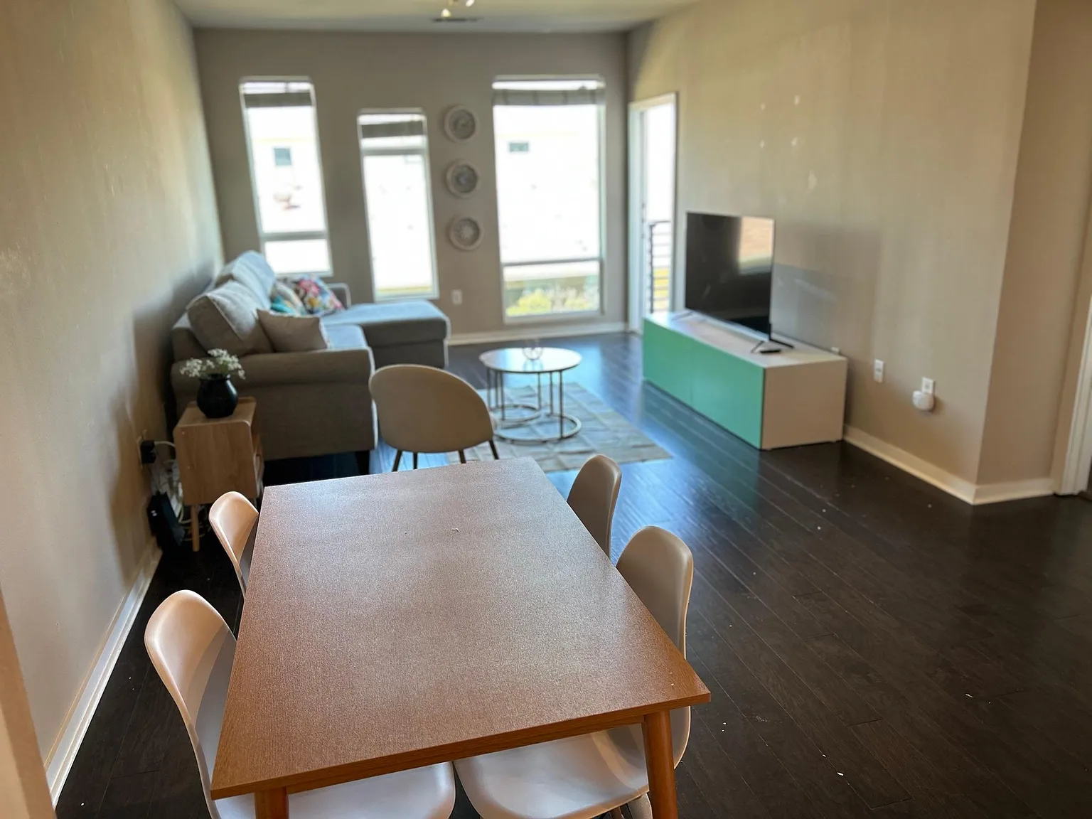4107 Bowser Ave — Photo 3