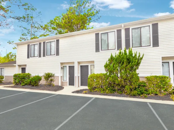 Harbor Station Townhomes