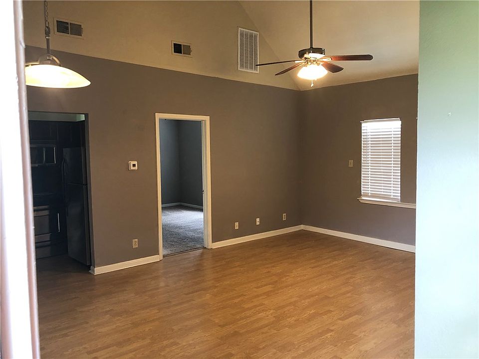 1st image of 2515 San Gabriel St #7