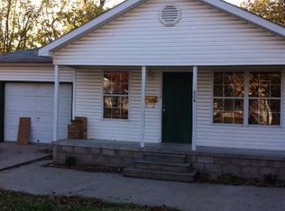 204 S Park Ave, Joplin, MO 64801