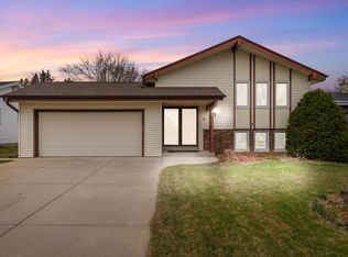 3004 17th Pl, South Milwaukee, WI 53172