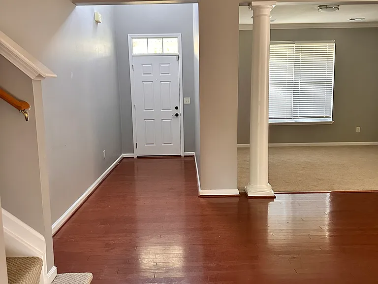 249 Hays Blvd — Photo 2