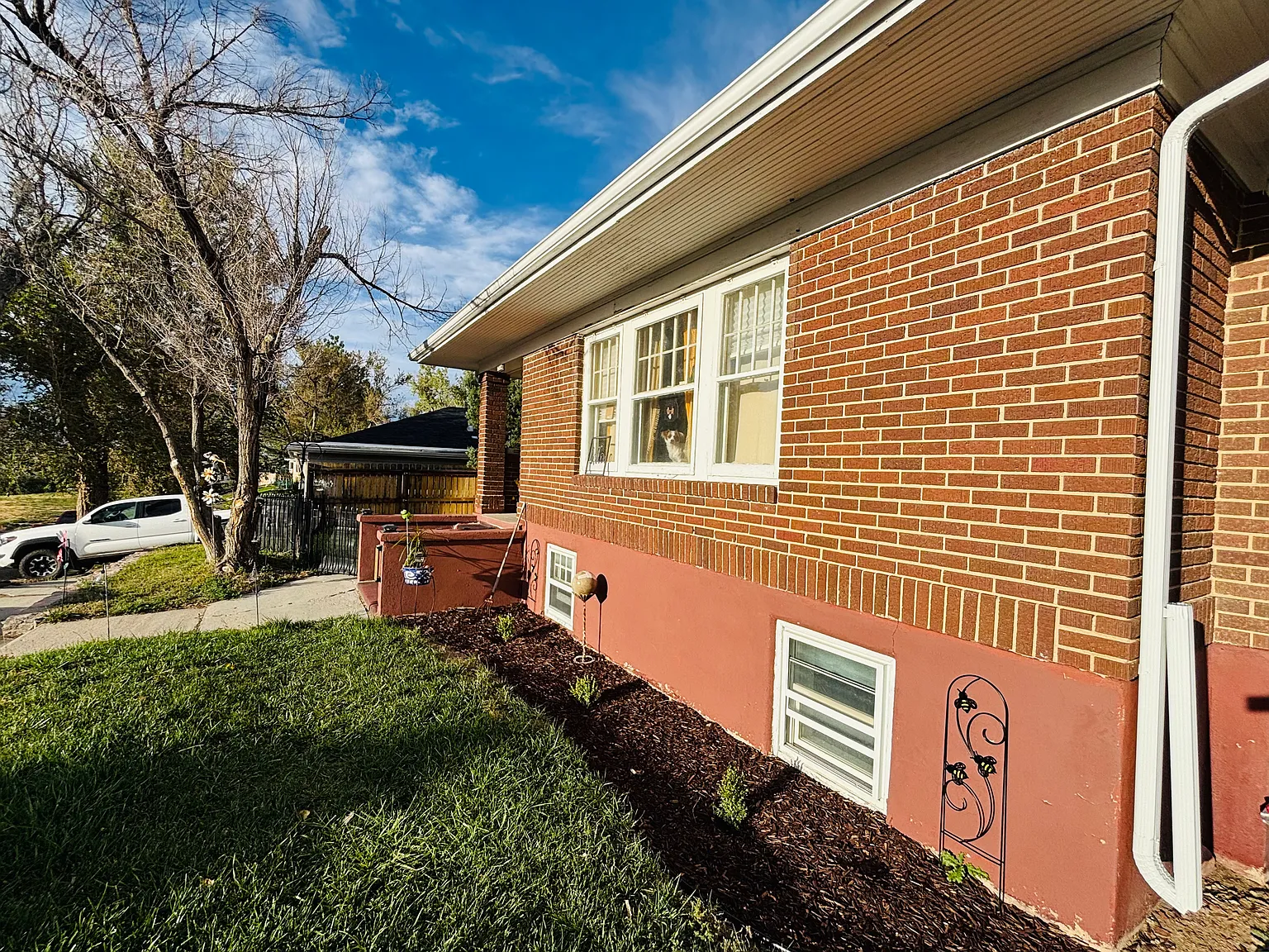 3 bed, 1904 sqft, $1,975 — Photo 3