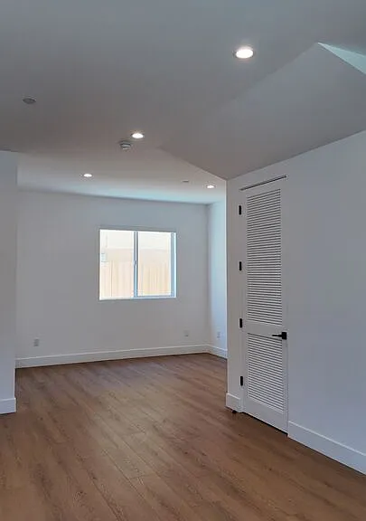 5246 Auckland Ave #1/4 — Photo 10