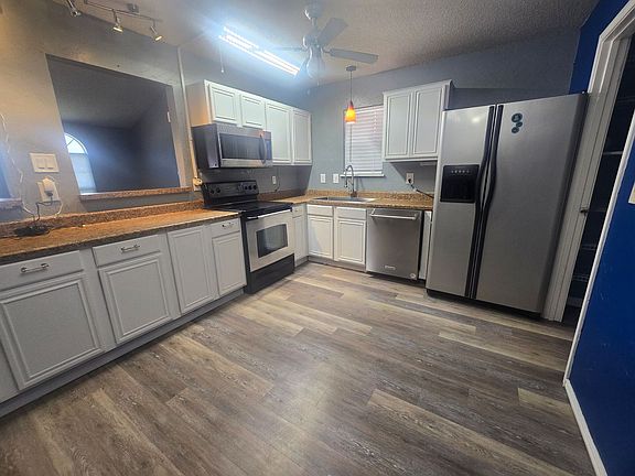 3rd image of 8737 Trinity Vista Trl