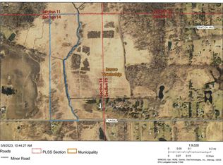 Munsell Rd, Howell, MI 48843