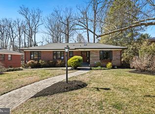 6920 Millwood Rd, Bethesda, MD 20817