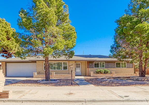 3rd image of 9907 Chezelle Dr