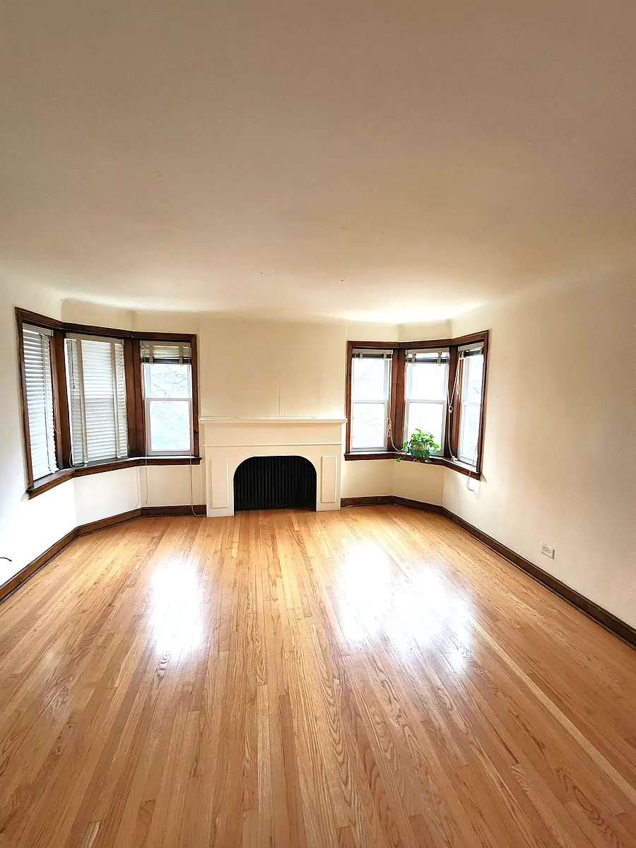 Building Photo - 1636 Oak Park Ave #2